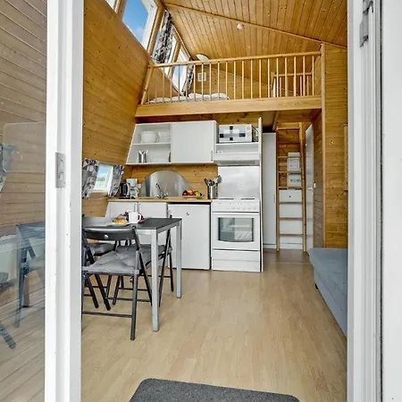 1 Bedroom Amazing In Hébergement de vacances